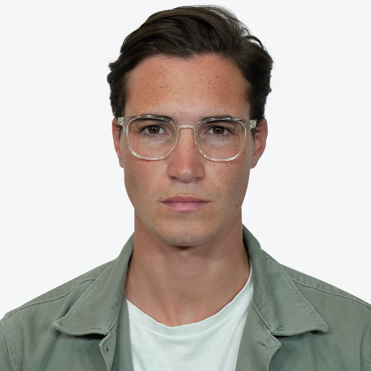 Fashionable Glasses in Transparent / Blue Light