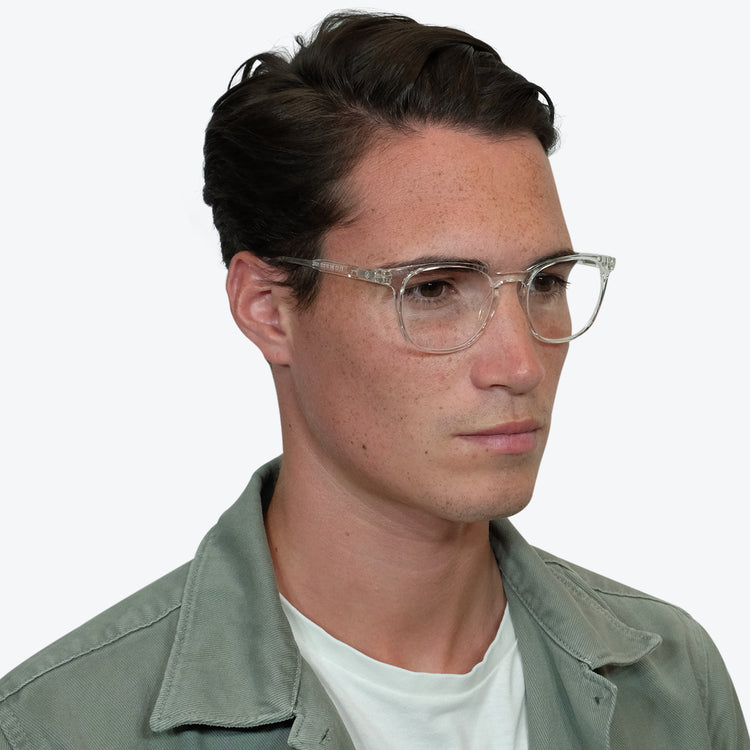 Fashionable Glasses in Transparent / Blue Light