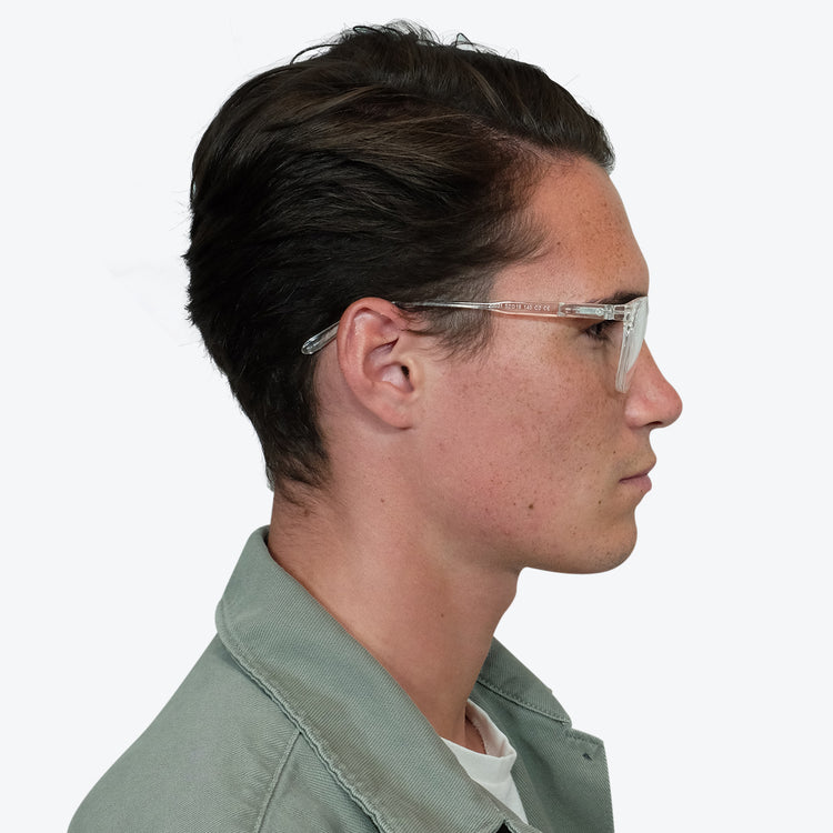 Fashionable Glasses in Transparent / Blue Light