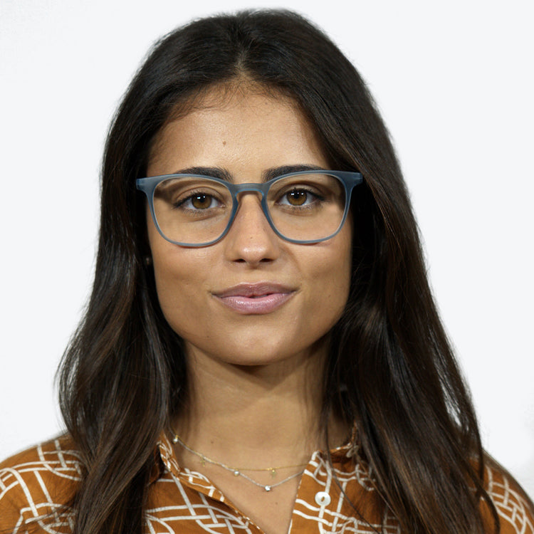 Fashionable Glasses in Blue / Blue Light