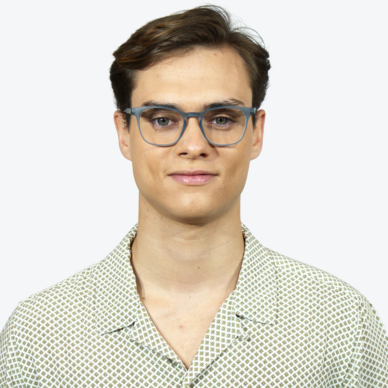 Fashionable Glasses in Blue / Blue Light