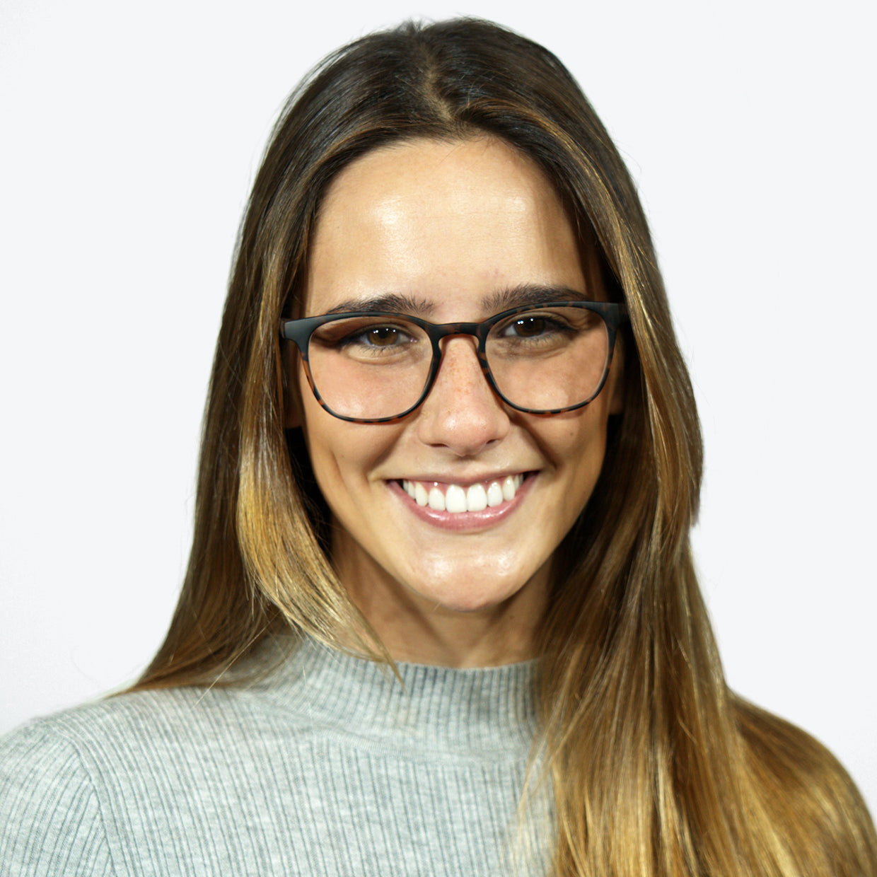 Fashionable Glasses in Tortoise / Blue Light